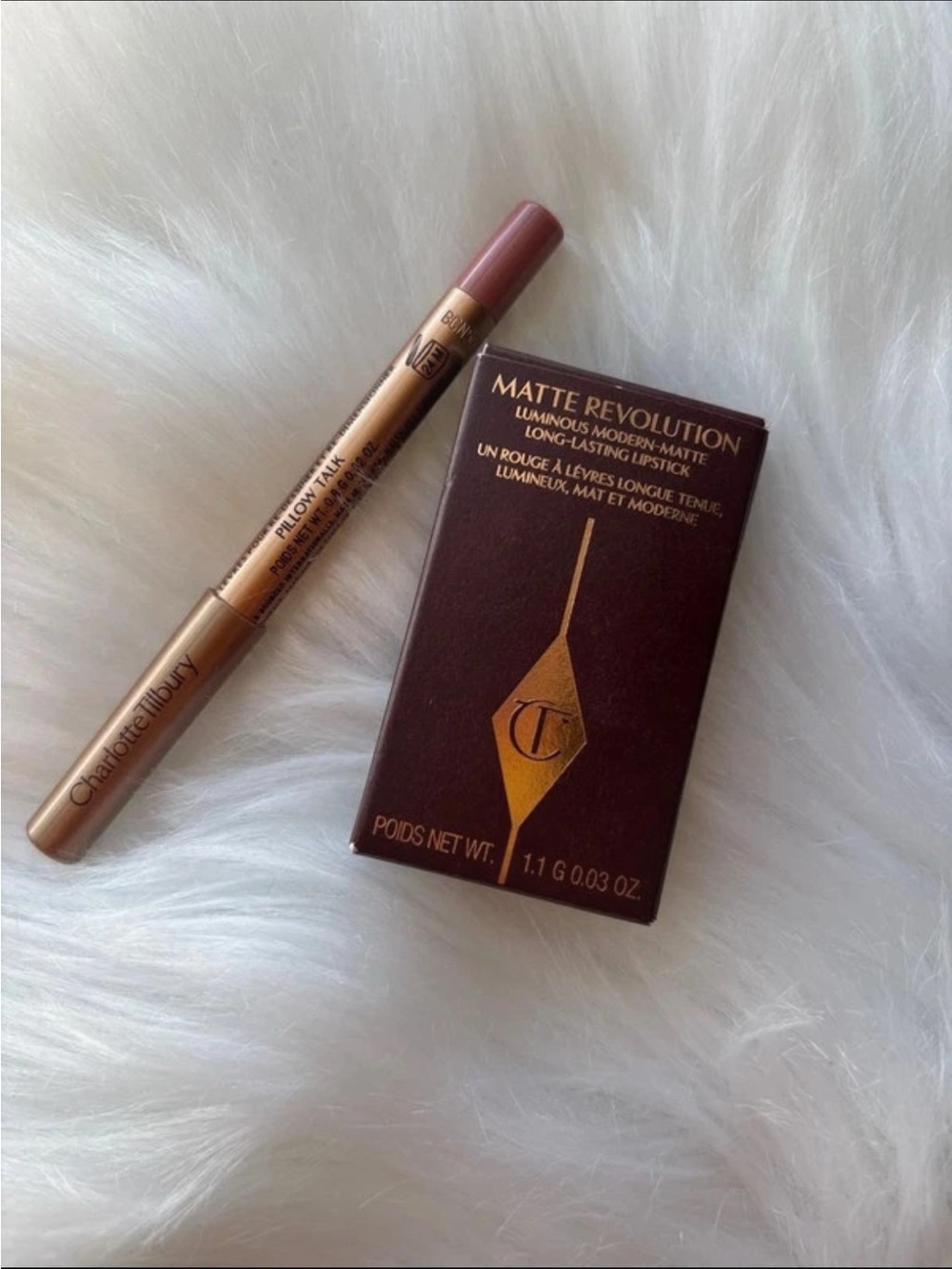 Charlotte Tilbury Long-Lasting MINI Lipstick with full size lipliner set